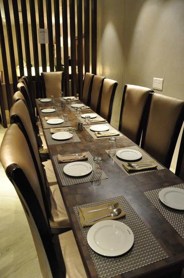 Hotel Aroma Inn Sirsa Екстер'єр фото
