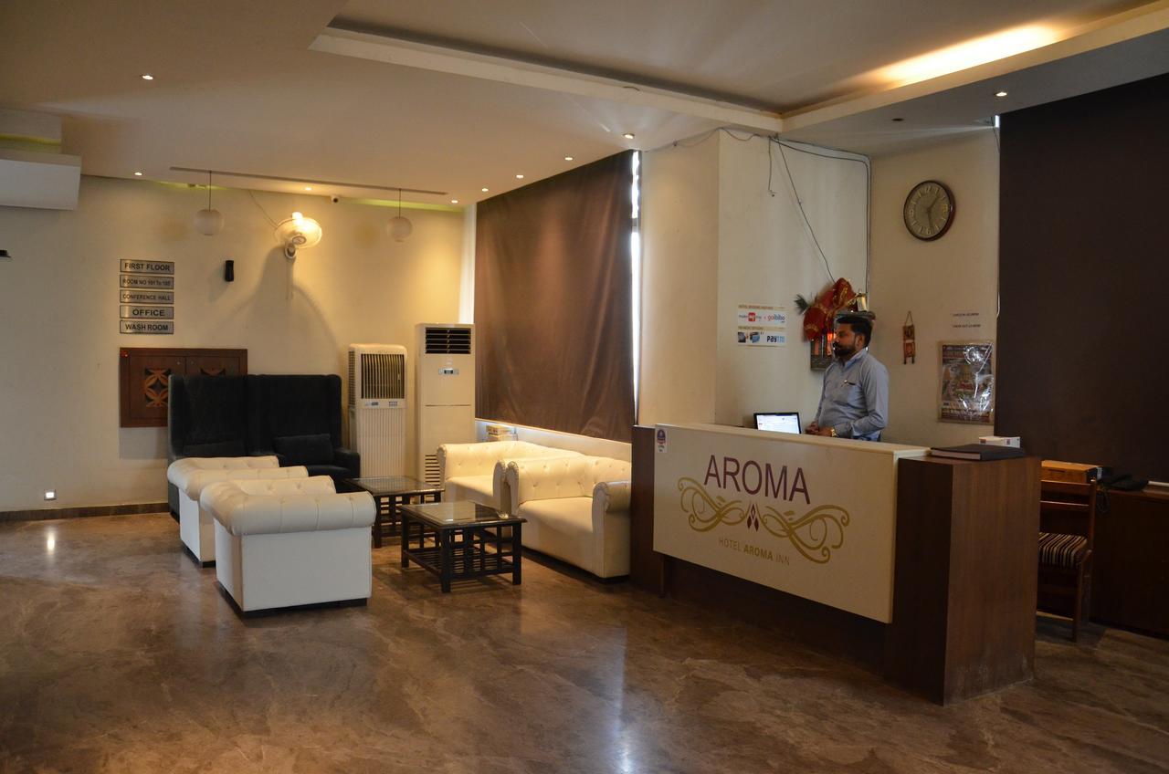 Hotel Aroma Inn Sirsa Екстер'єр фото
